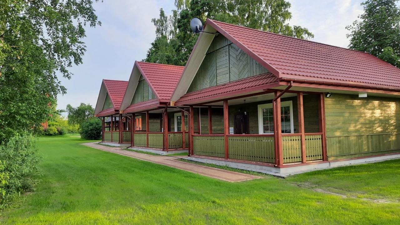 Wisniowy Sad - Domki Bialowieza Luaran gambar